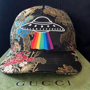 RARE UNISEX 2017 Gucci Jacquard UFO Baseball Cap - Authentic